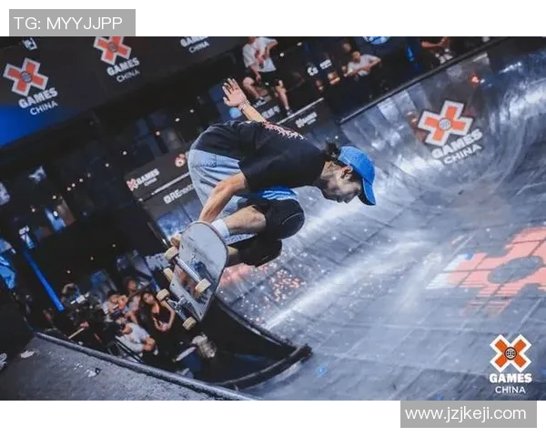 重庆滑板队技术革新引发热议推动滑板文化新发展